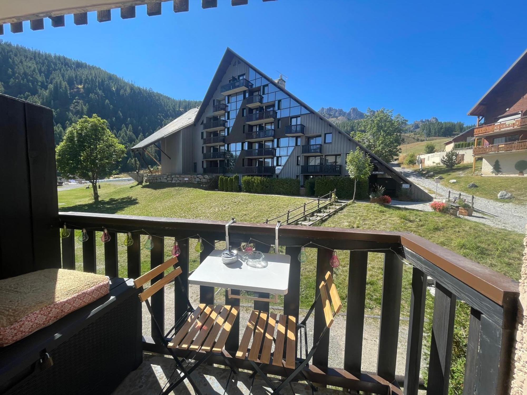Appartement Pieds Des Pistes Réallon Eksteriør bilde